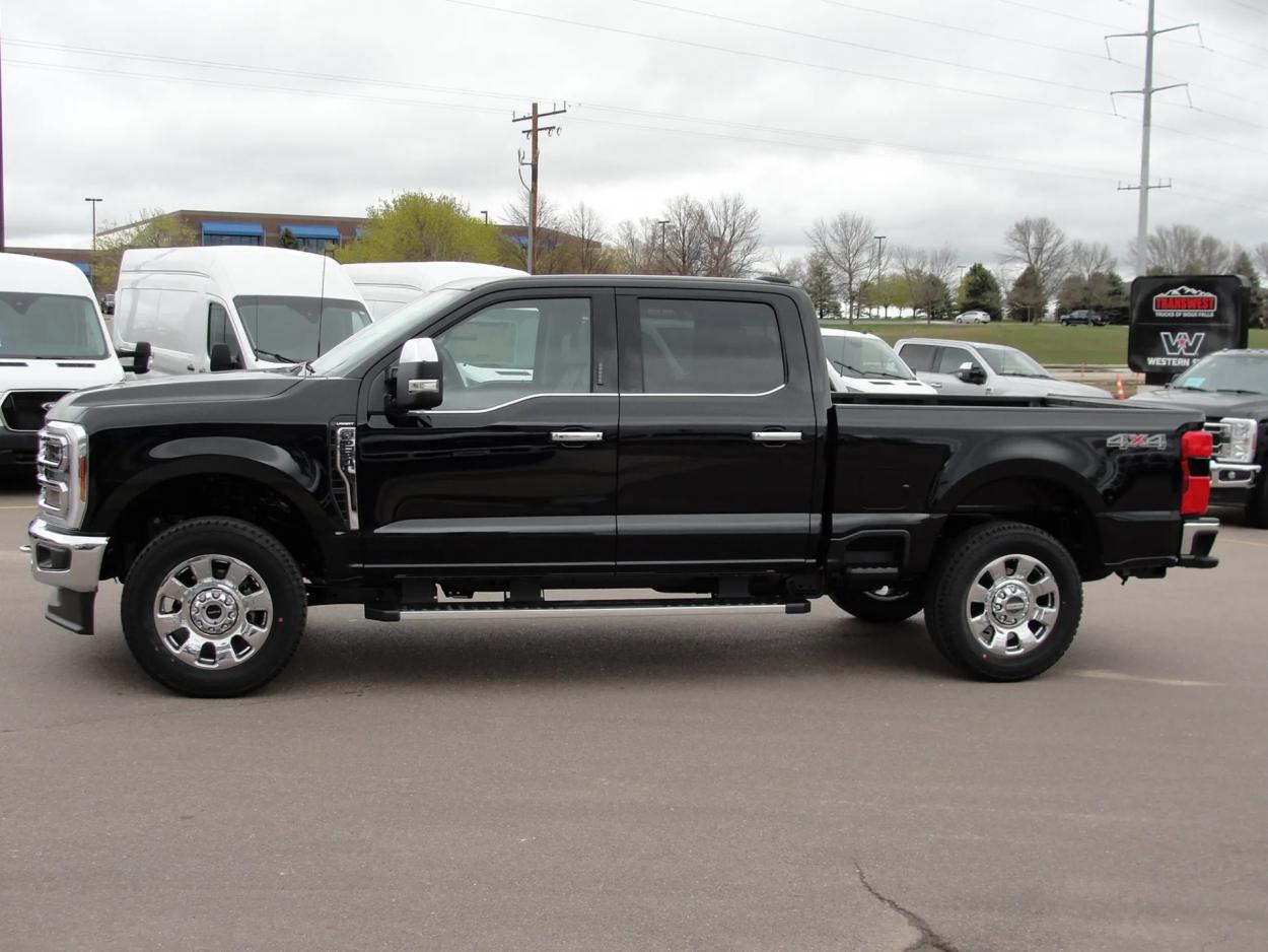 2024 Ford F-250 | Photo 4 of 53