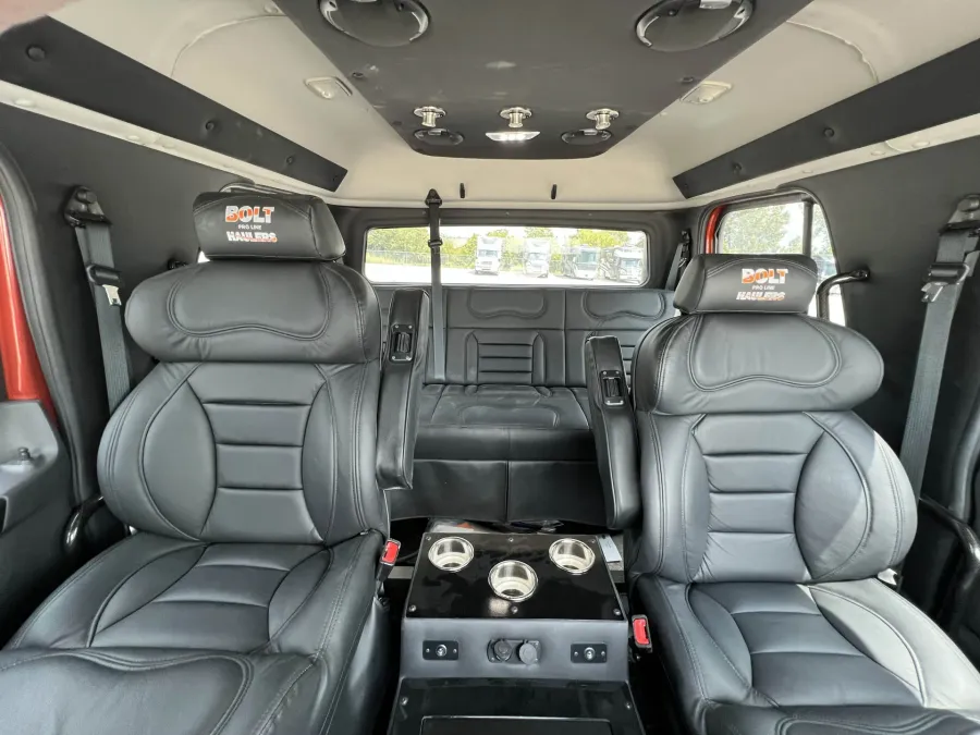 2024 Freightliner M2 106 Bolt | Photo 3 of 34