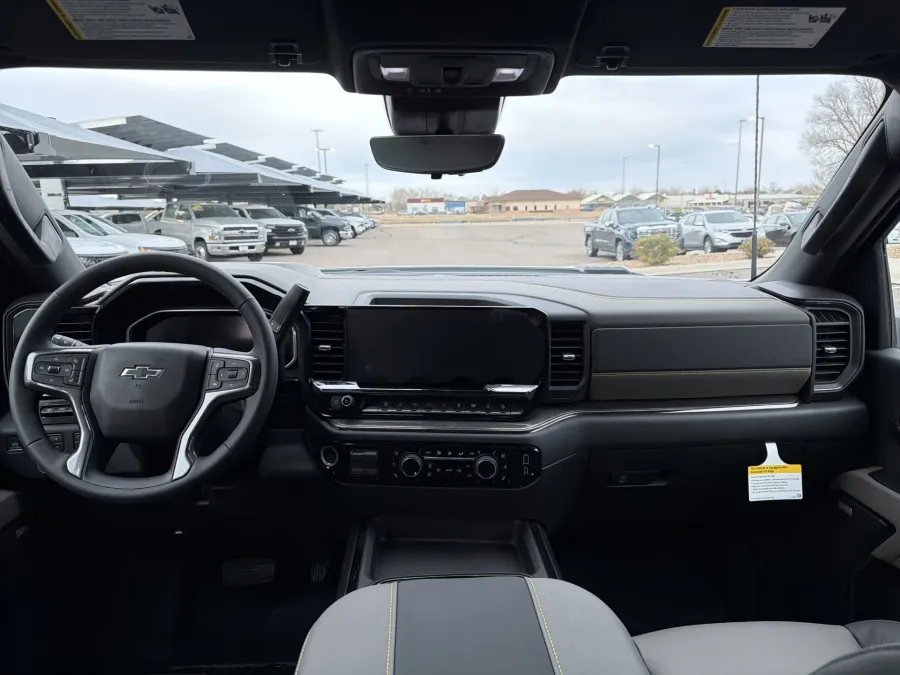 2026 Chevrolet Silverado 2500HD ZR2 | Photo 11 of 20