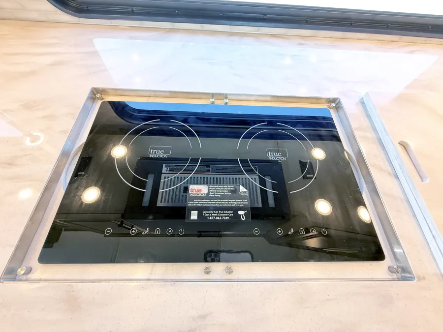 2026 Newmar London Aire 4551 | Photo 11 of 34