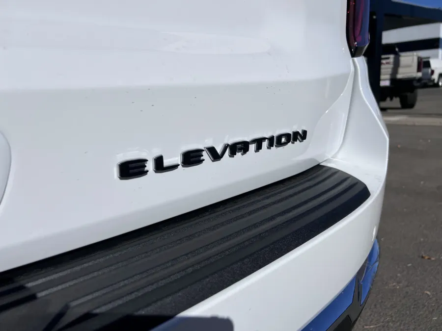 2026 GMC Yukon Elevation | Photo 13 of 29