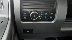 2026 Ford Super Duty F-350 | Thumbnail Photo 13 of 30