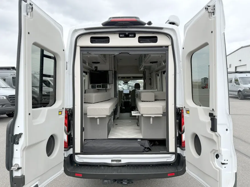 2025 Coachmen Beyond 22D | Photo 11 of 13