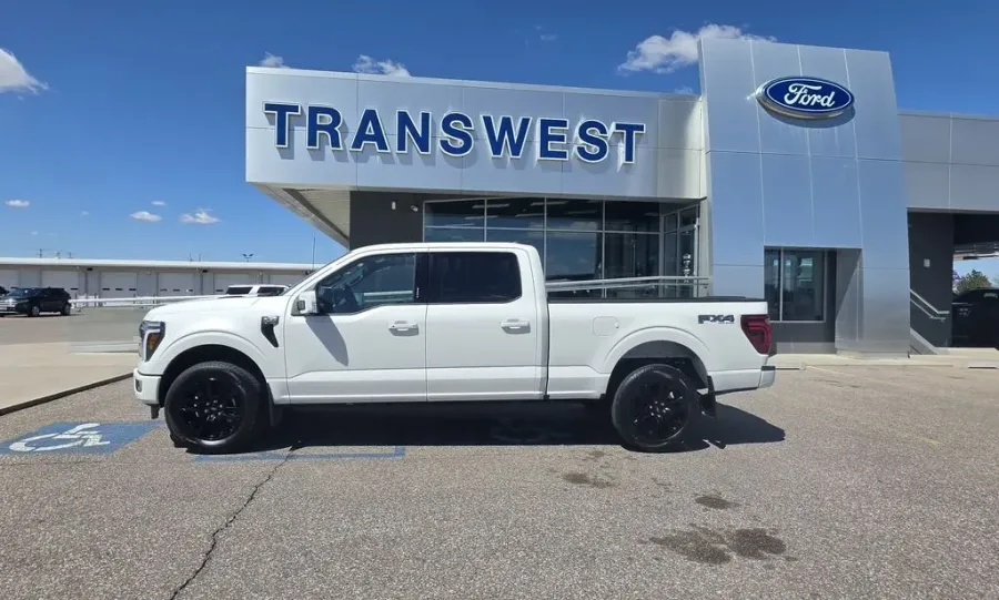 2026 Ford F-150 | Photo 3 of 35