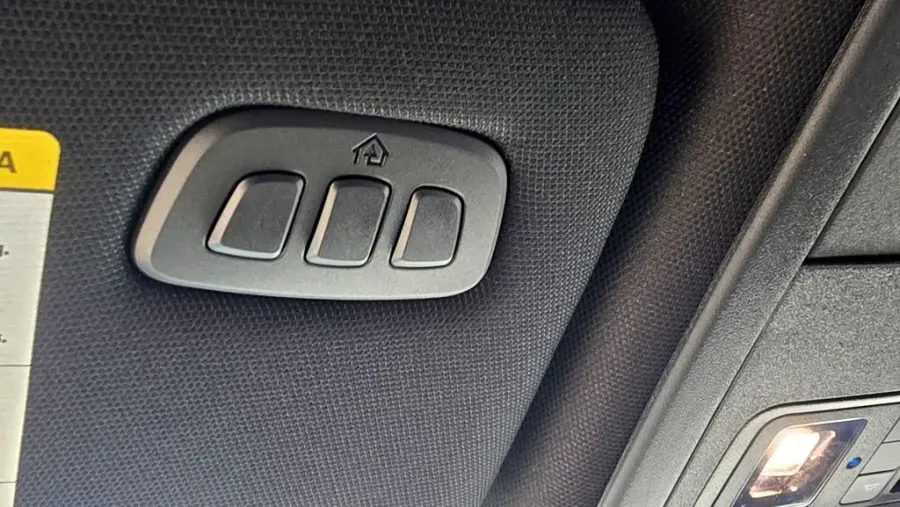 2026 Ford Explorer | Photo 15 of 36