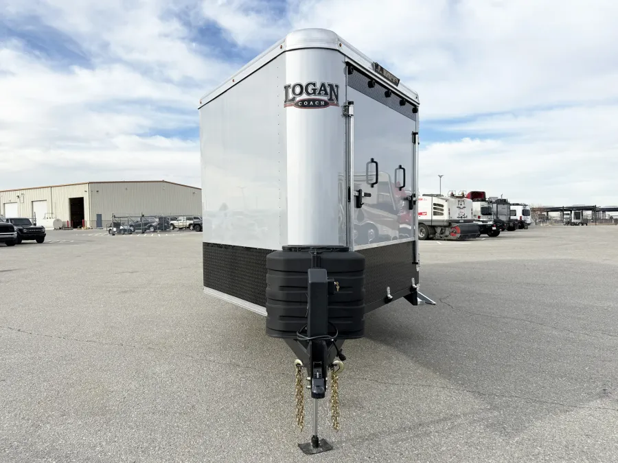 2026 Logan Coach Horse Power | Photo 21 of 20