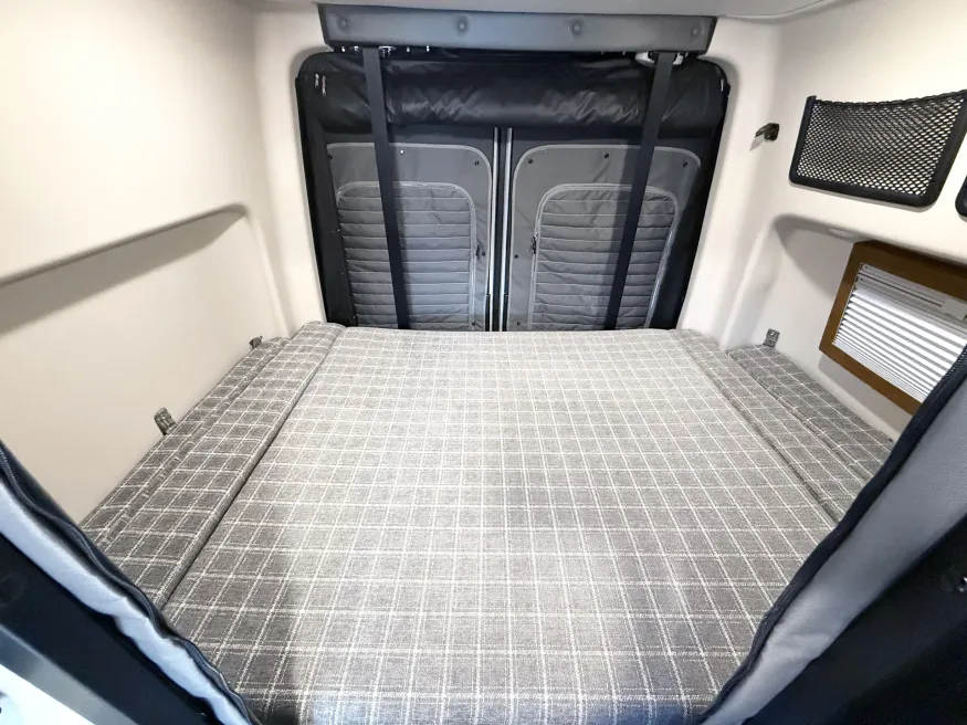 2026 Winnebago Revel 44E | Photo 12 of 19