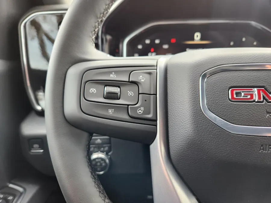 2026 GMC Sierra 1500 Elevation | Photo 22 of 28