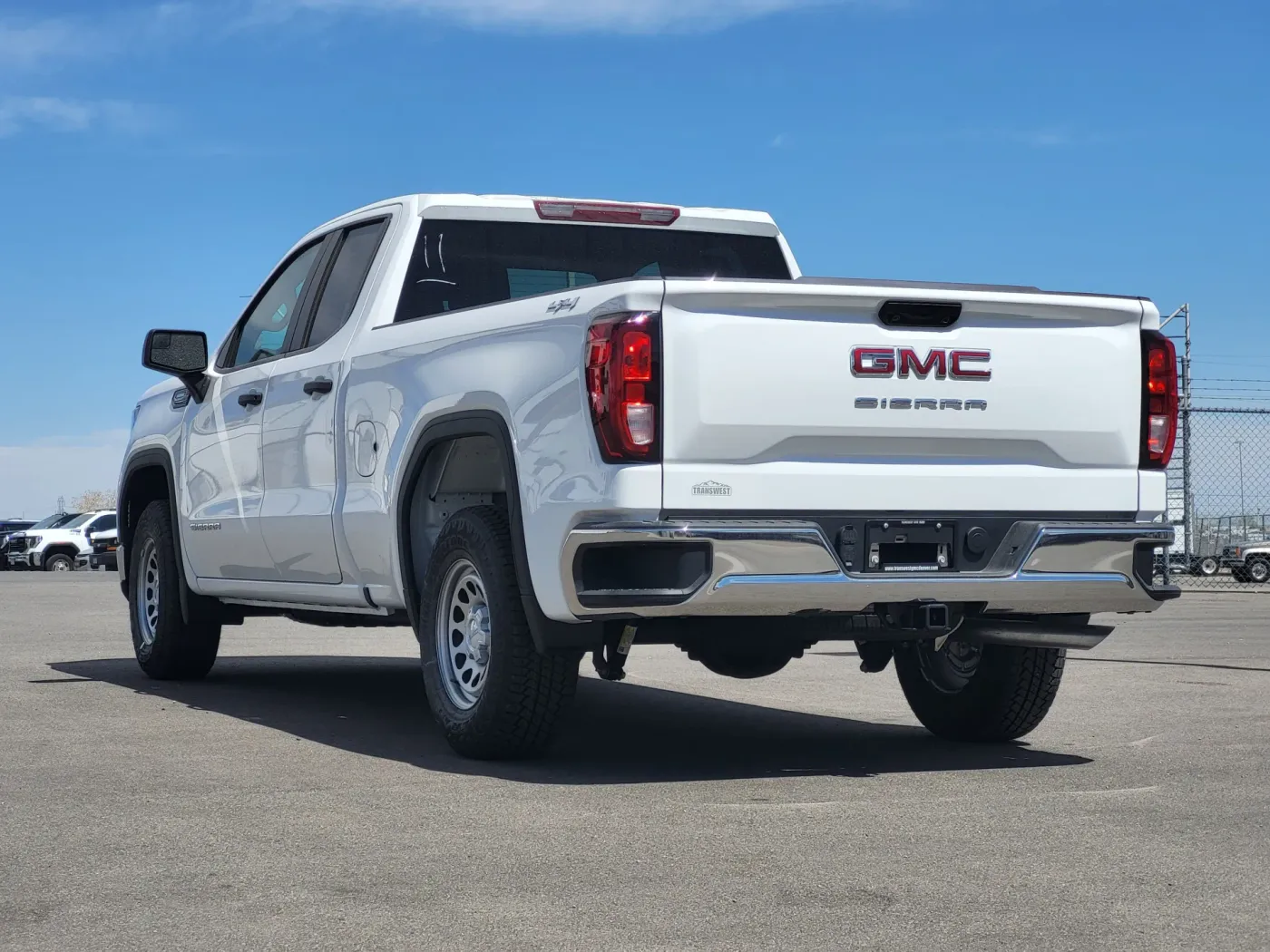 2026 GMC Sierra 1500 Pro | Photo 4 of 23