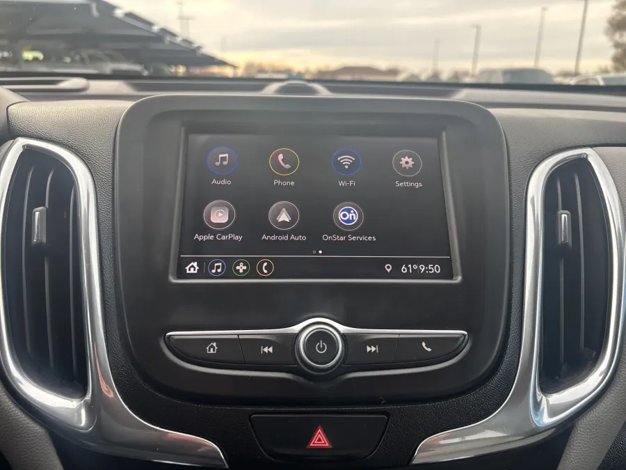 2020 Chevrolet Equinox LT | Photo 17 of 22