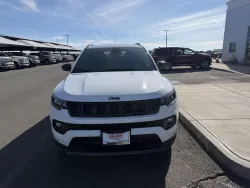 2026 Jeep Compass Latitude | Thumbnail Photo 2 of 18