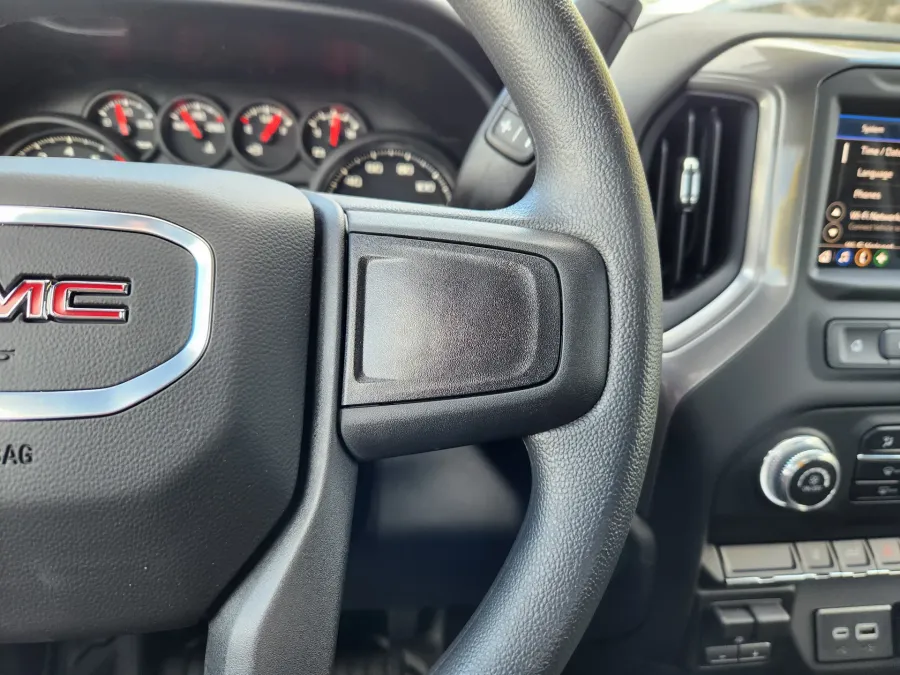2026 GMC Sierra 2500HD Pro | Photo 25 of 30
