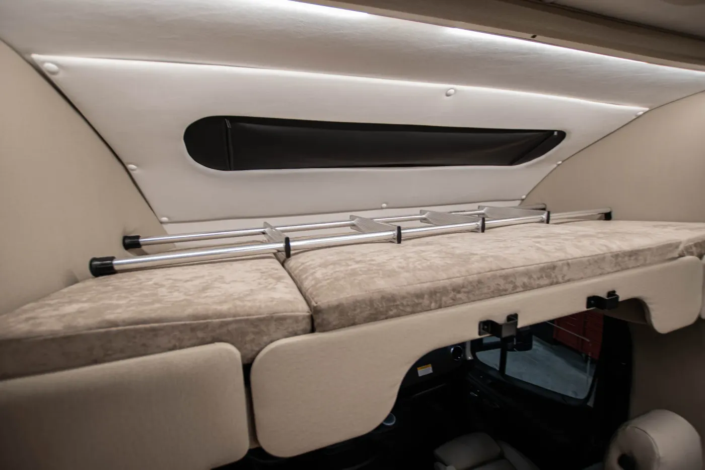 2026 Tiffin Wayfarer 25XPW | Photo 5 of 12