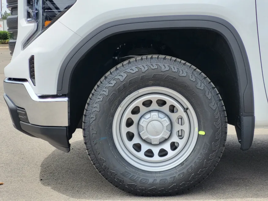 2026 GMC Sierra 1500 Pro | Photo 8 of 24