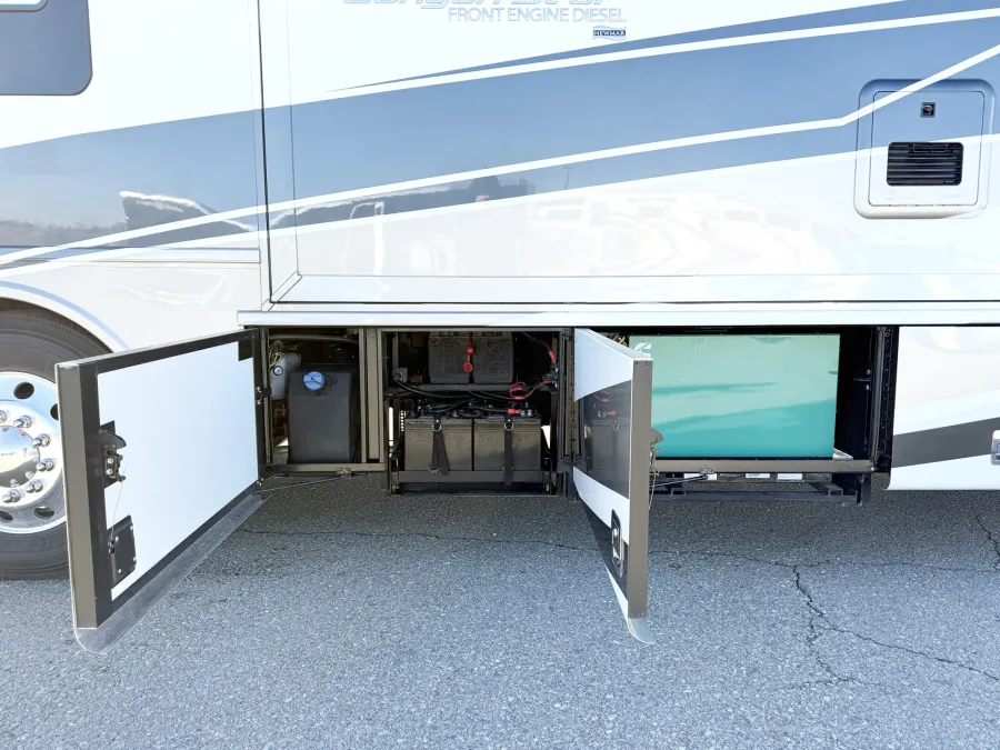 2026 Newmar Canyon Star 3947 | Photo 34 of 33