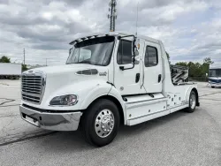 2022 Freightliner M2 112 Western Hauler | Thumbnail Photo 8 of 19