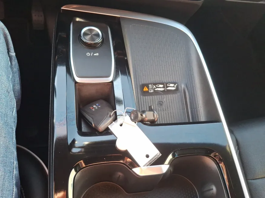 2025 Buick Enclave Preferred | Photo 16 of 18