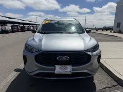 2024 Ford Escape ST-Line | Thumbnail Photo 2 of 24