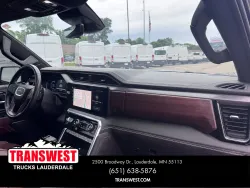 2023 GMC Sierra 1500 Denali Ultimate | Thumbnail Photo 13 of 18