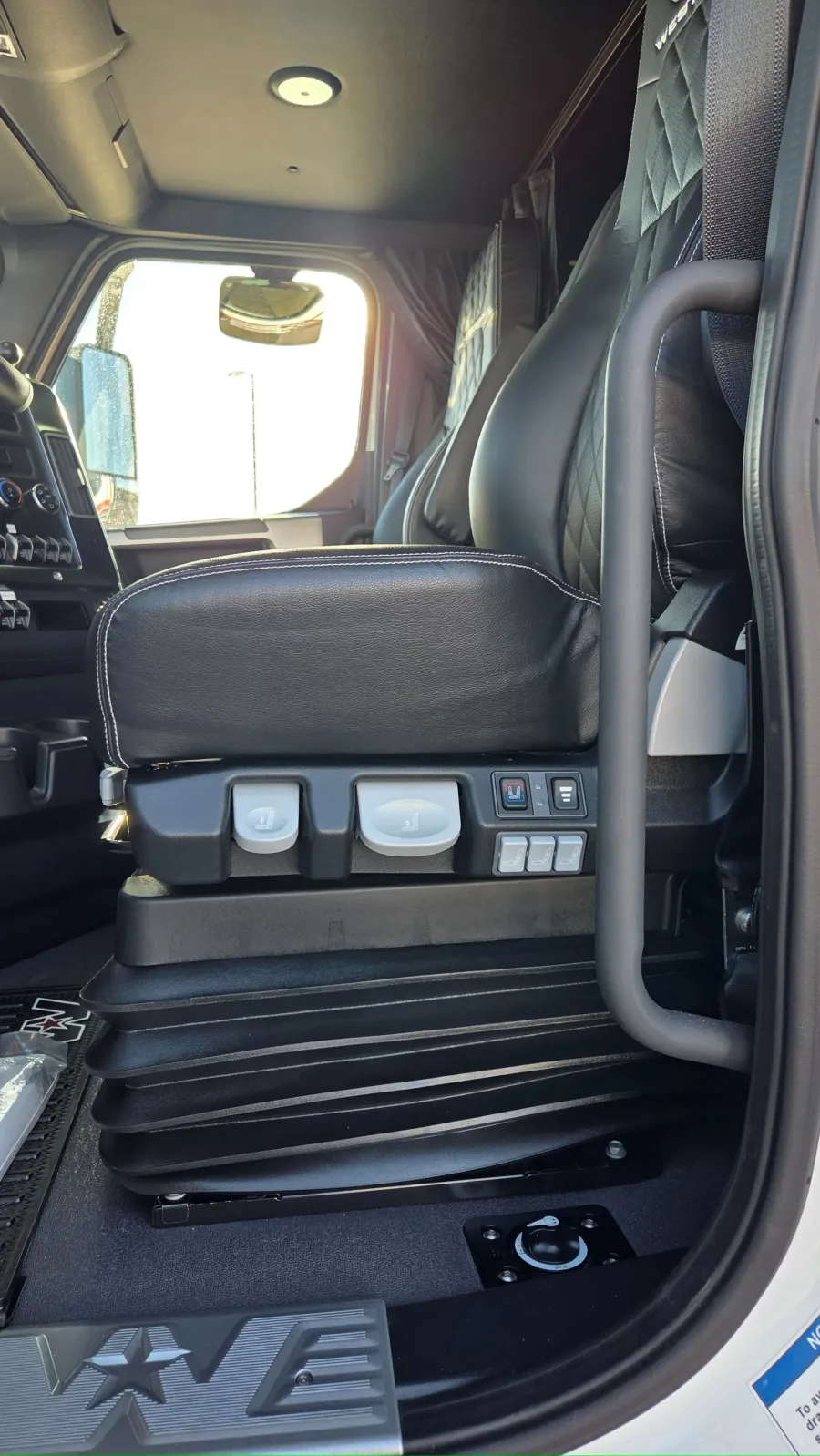 2026 Western Star 49X | Photo 43 of 60