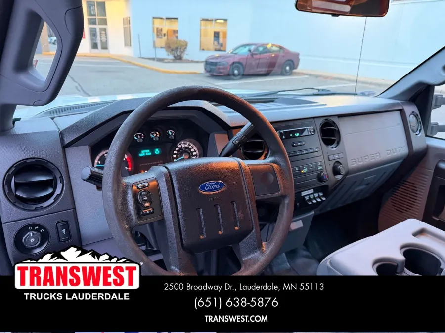 2016 Ford Super Duty F-550 XL | Photo 9 of 21