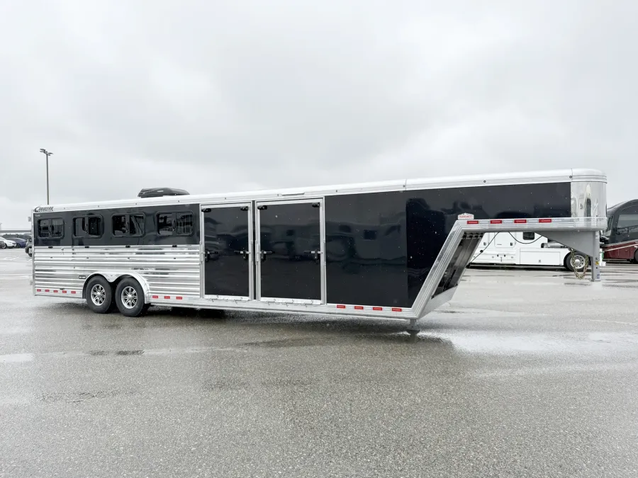 2027 Cimarron Showstar LX | Photo 1 of 22