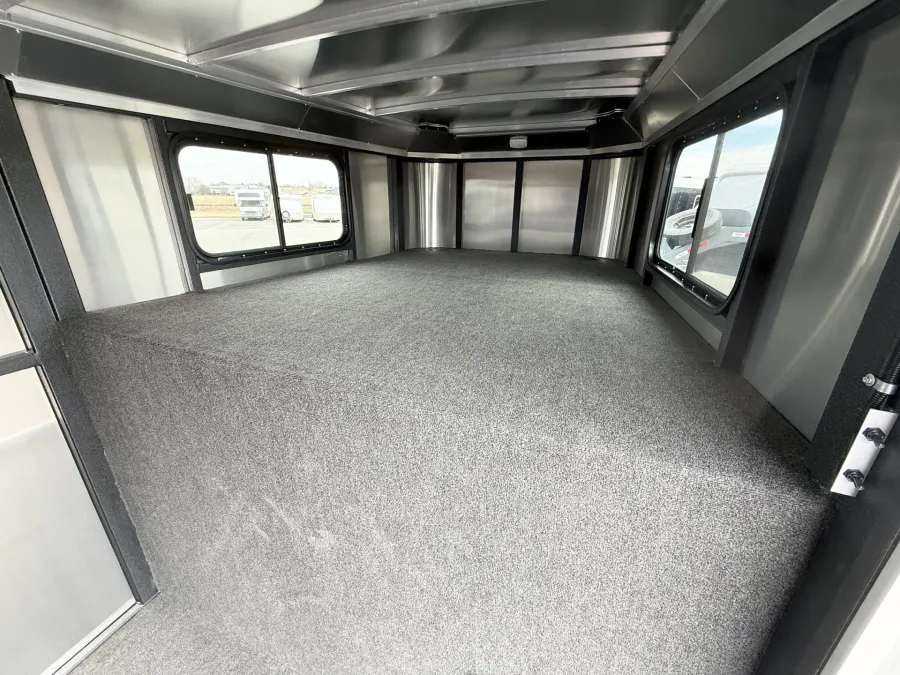 2026 Logan Coach Bullseye 4HGN | Photo 5 of 17