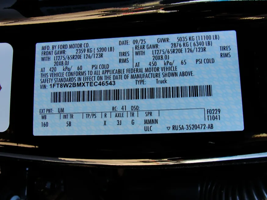 2026 Ford F-250 Lariat | Photo 18 of 19