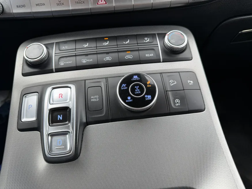 2020 Hyundai Palisade SE | Photo 16 of 18