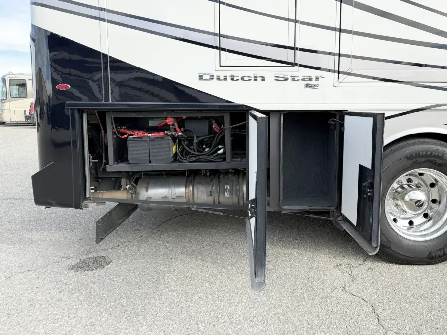 2023 Newmar Dutch Star 3736 | Photo 28 of 30