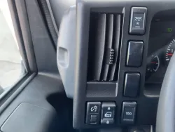 2025 Isuzu NRR | Thumbnail Photo 15 of 21