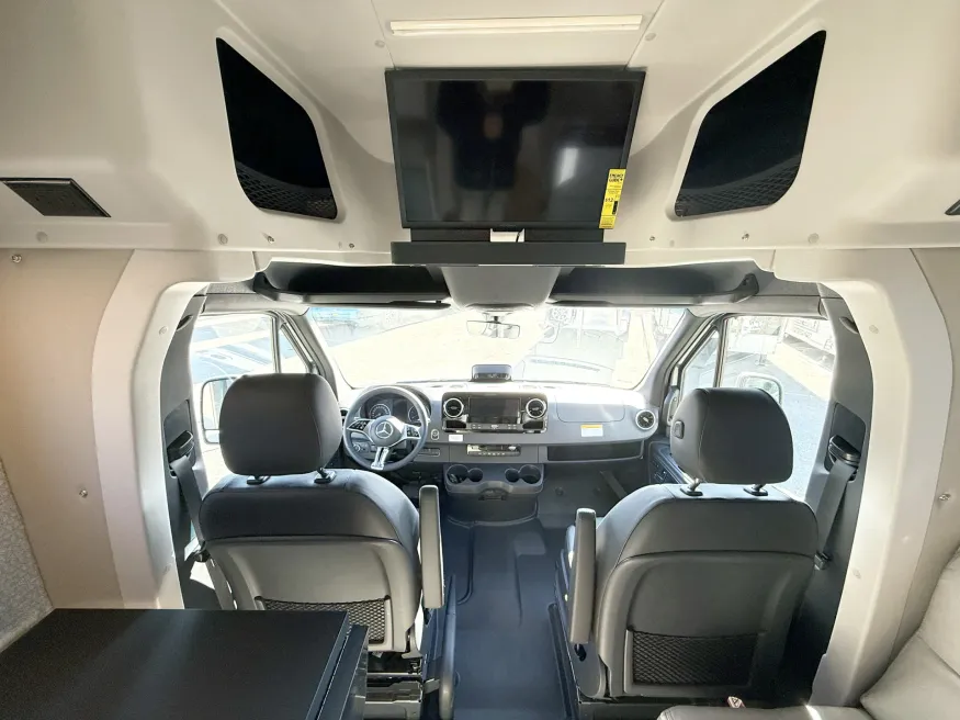 2026 Winnebago EKKO 23B | Photo 6 of 23