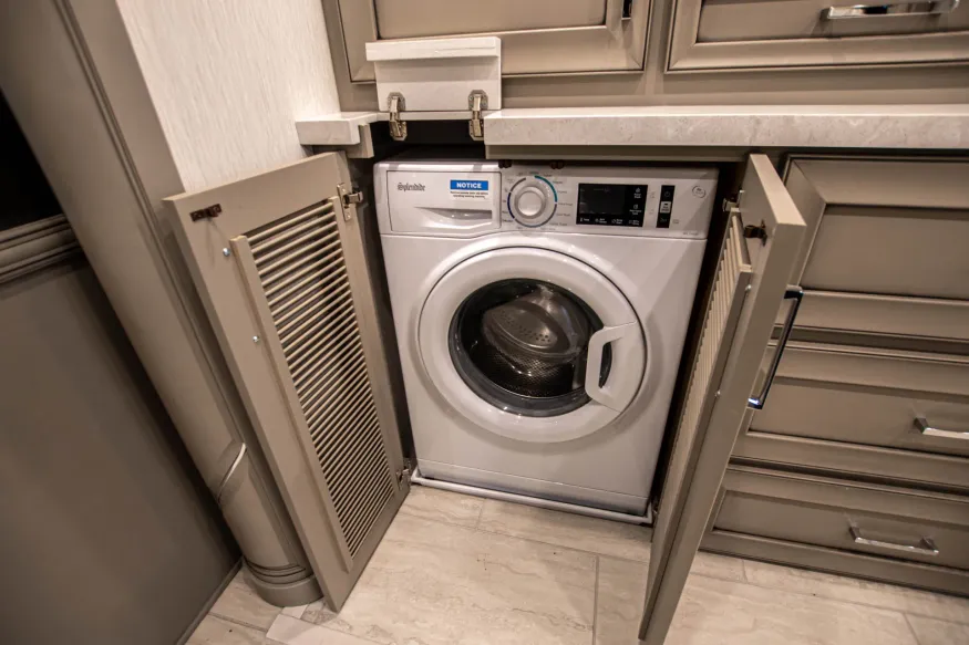 2026 Newmar Supreme Aire 4505 | Photo 25 of 27