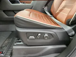 2026 GMC Sierra 3500HD Denali Ultimate | Thumbnail Photo 9 of 31