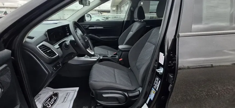 2026 Kia Seltos | Photo 12 of 27