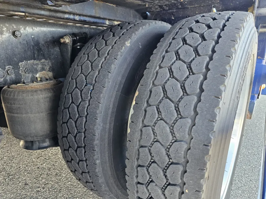 2021 Western Star 4900FA | Photo 24 of 33