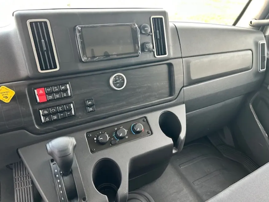 2025 Freightliner M2 106 | Photo 17 of 21