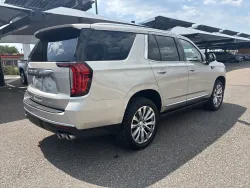 2022 GMC Yukon Denali | Thumbnail Photo 4 of 25
