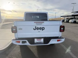 2023 Jeep Gladiator High Altitude | Thumbnail Photo 6 of 18