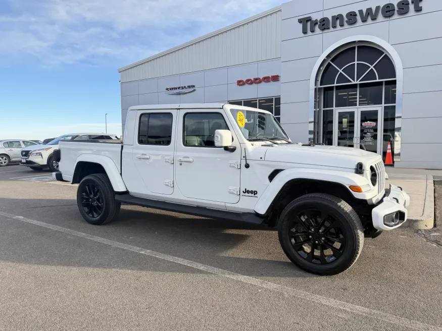 2023 Jeep Gladiator High Altitude | Photo 1 of 18