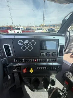 2027 Western Star 49X | Thumbnail Photo 14 of 16