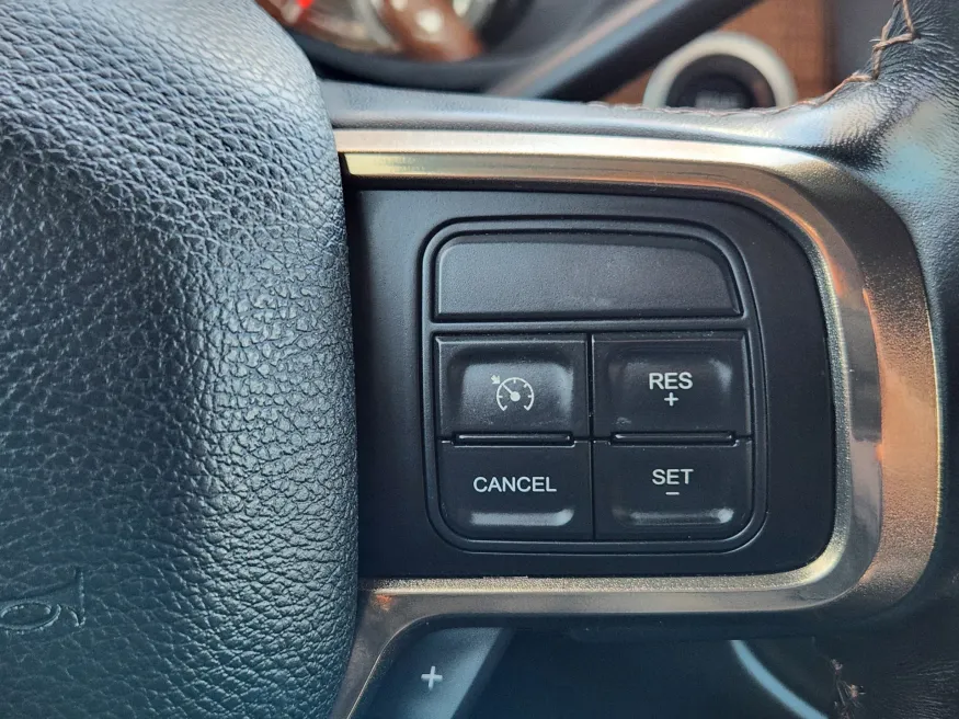 2021 RAM 3500 Longhorn | Photo 15 of 24