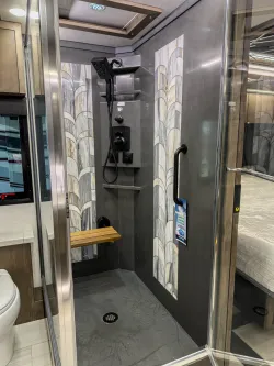 2026 Tiffin Zephyr 45PZ | Thumbnail Photo 33 of 39