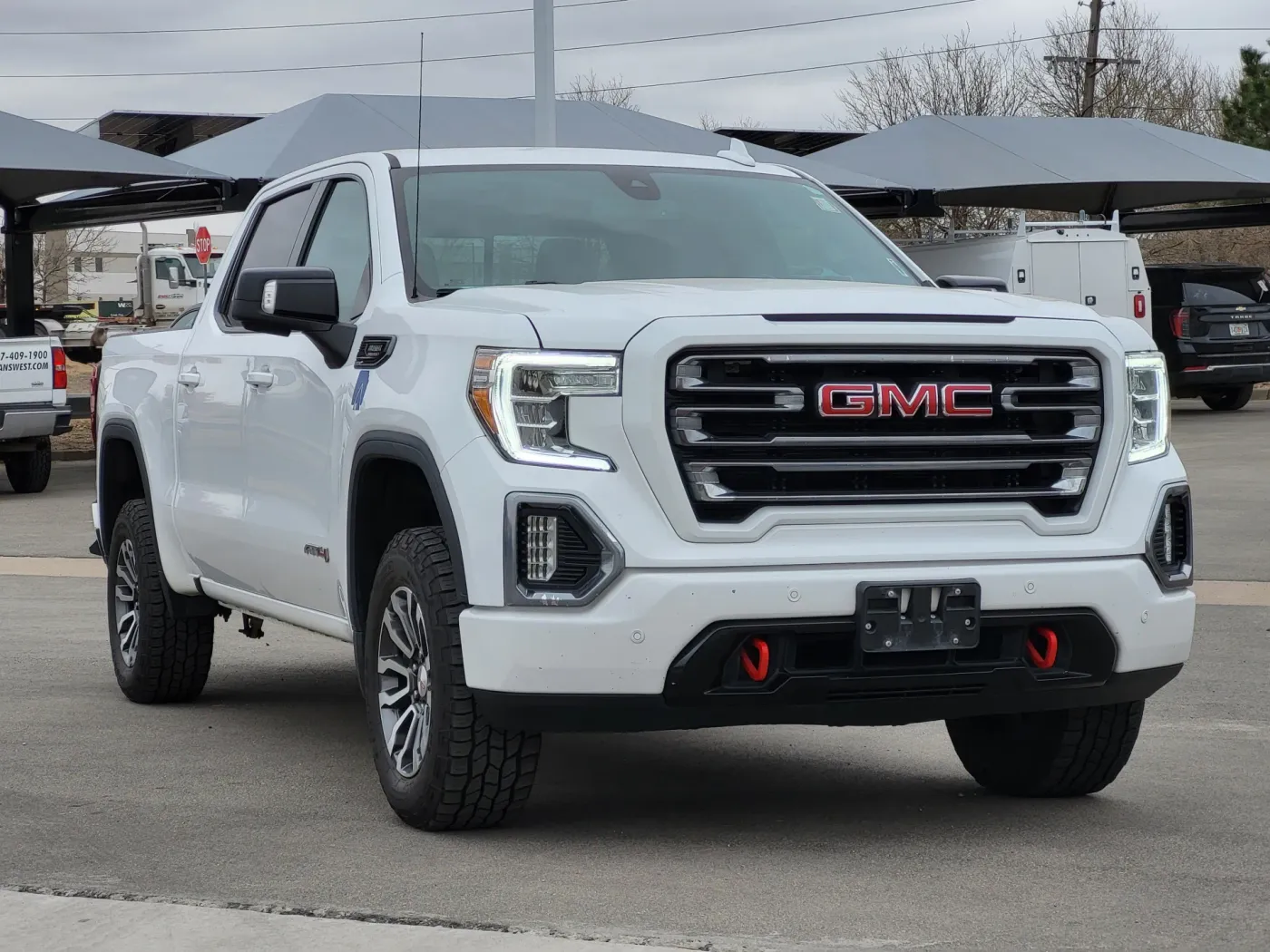 2021 GMC Sierra 1500 AT4 | Photo 2 of 24