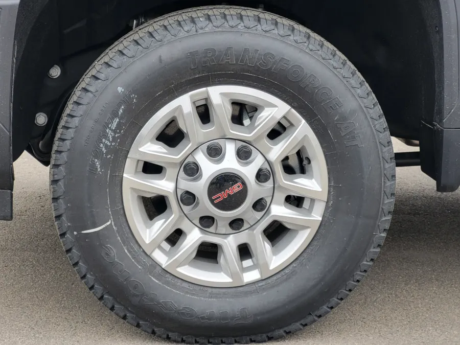 2026 GMC Sierra 2500HD Pro | Photo 9 of 24