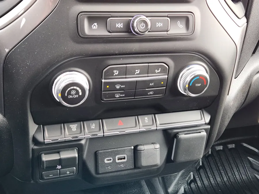 2026 GMC Sierra 3500HD CC Pro | Photo 13 of 20