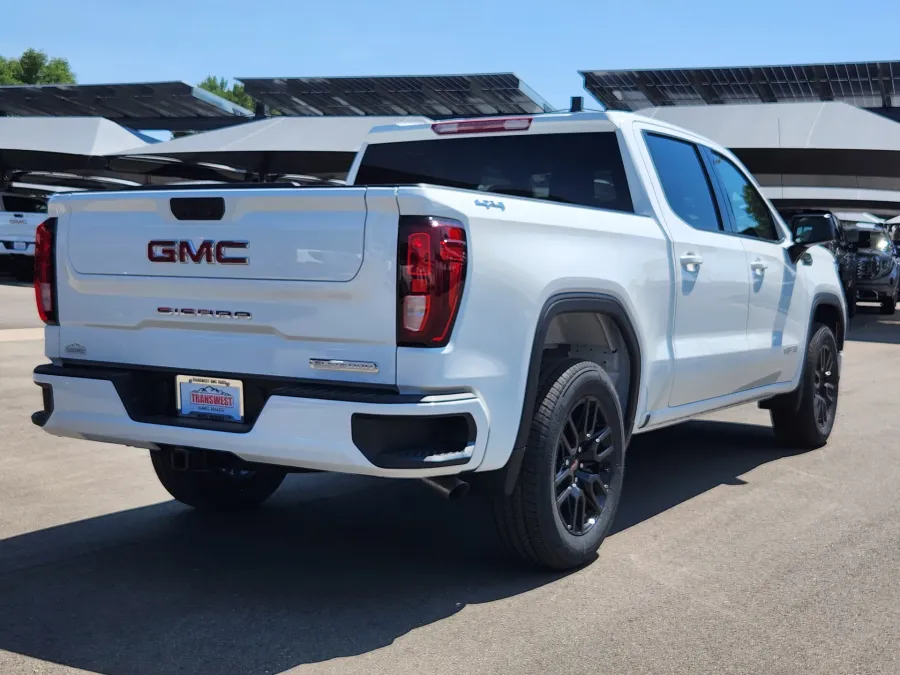2026 GMC Sierra 1500 Elevation | Photo 2 of 28