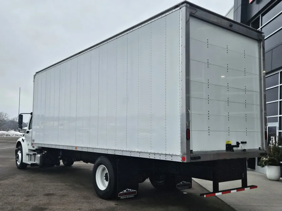 2026 Freightliner M2 106 | Photo 5 of 11