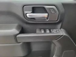 2026 GMC Sierra 2500HD Pro | Thumbnail Photo 18 of 24