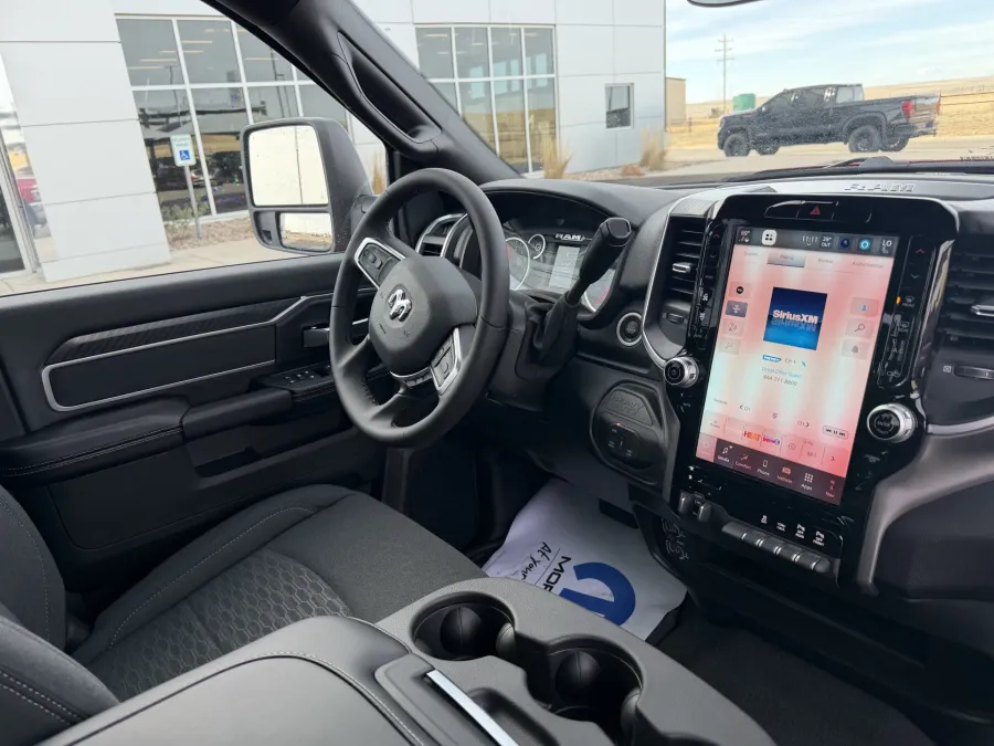 2026 RAM 2500 Big Horn | Photo 12 of 16